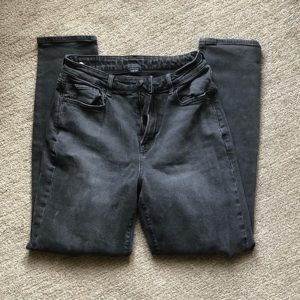AE Stretch Mom Jean